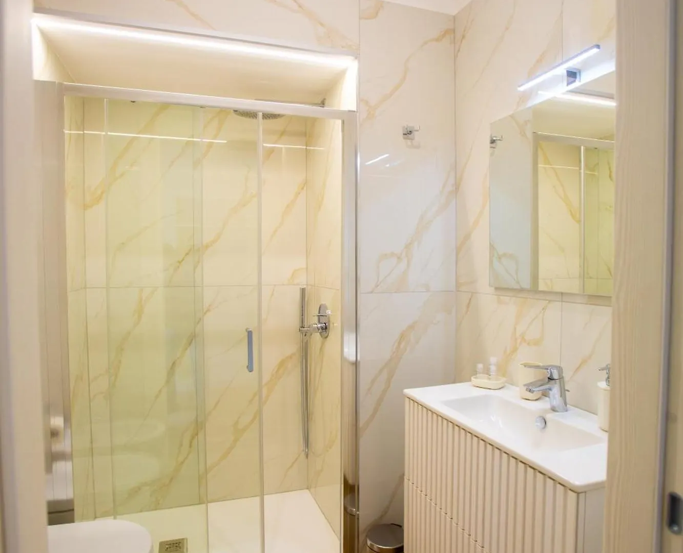 Cc Rooms Naples Italy