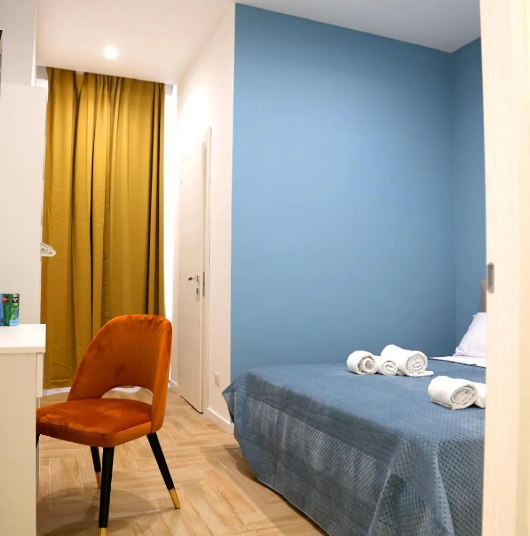 Cc Rooms Naples Italy